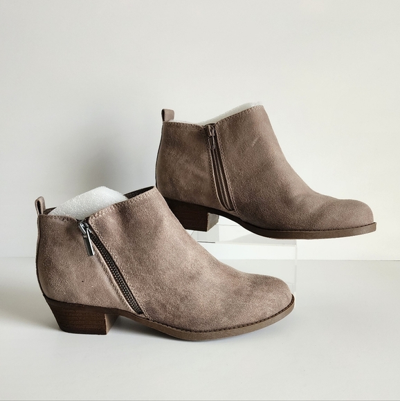 Carlos by Carlos Santana Brianne Women’s 8.5 Tan Ankle Bootie NEW - Picture 1 of 8